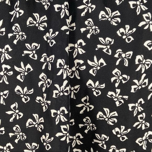 LC Lauren Conrad Black & White Bow Sleeveless Top Women's Size Medium - Picture 3 of 10